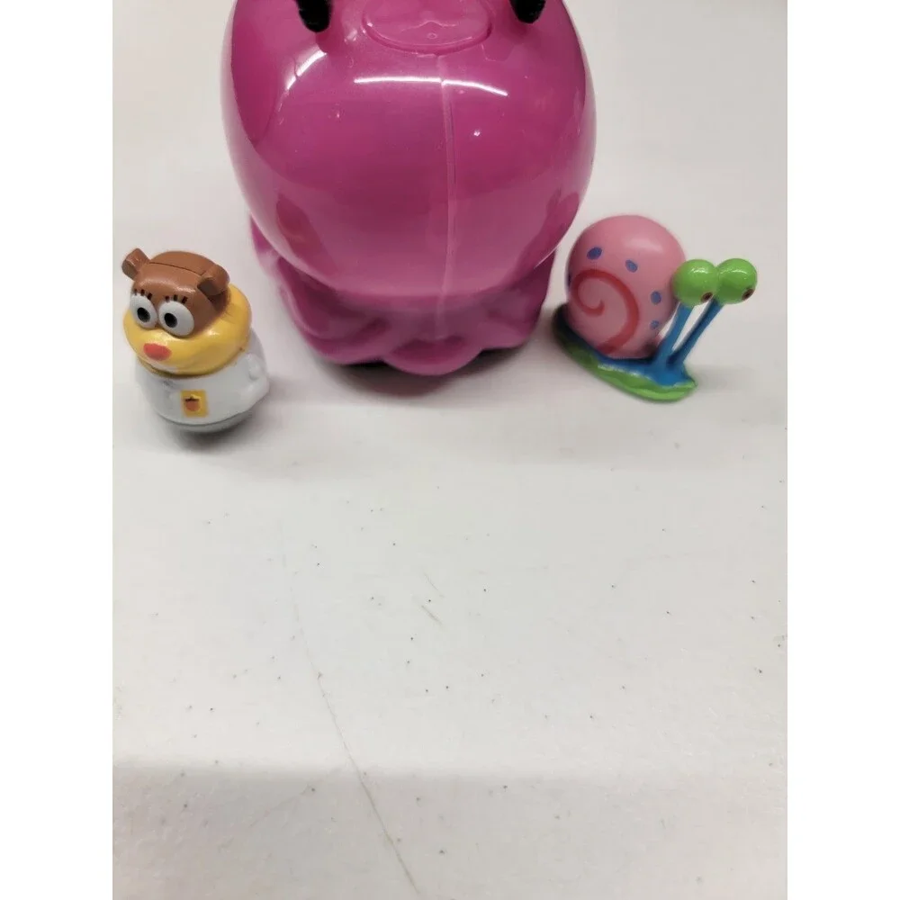 Spongebob Jelly Fish Light Up & Sound  Toy Car Nickelodeon Collectible
